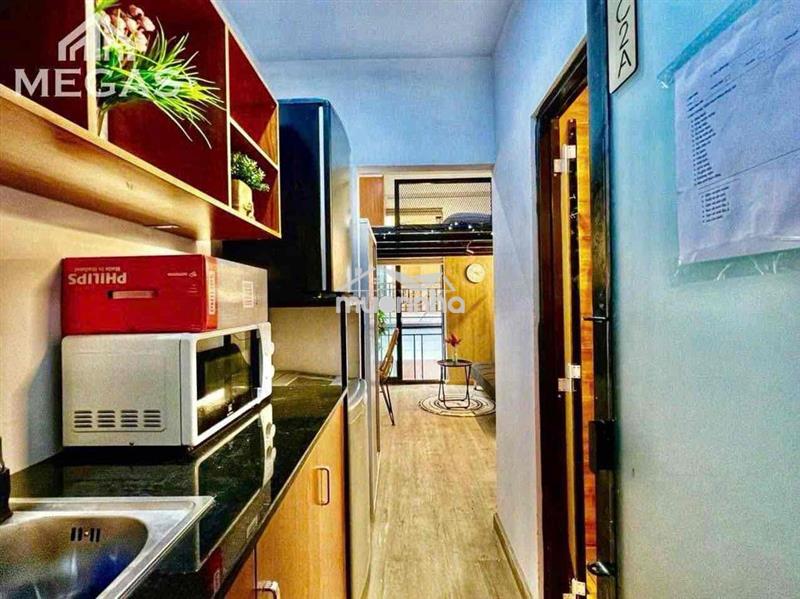 Duplex cửa sổ bancol rộng bao thoáng hơn 30m2 ngay trung tâm qq