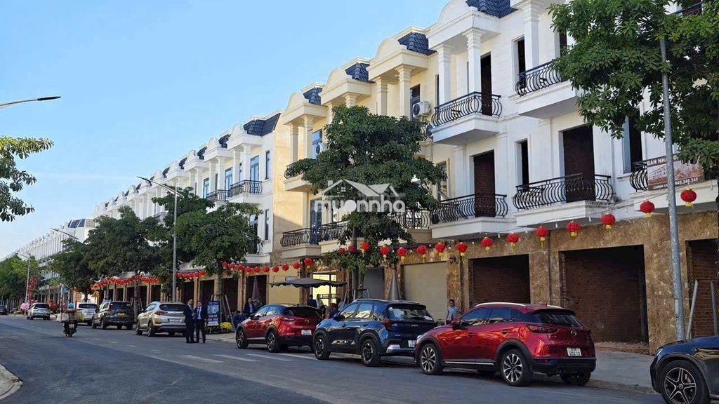 Bán gấp căn nhà 250m² chỉ từ 2 tỷ9  sở hữu gần vsip 2, vsip3 - 2