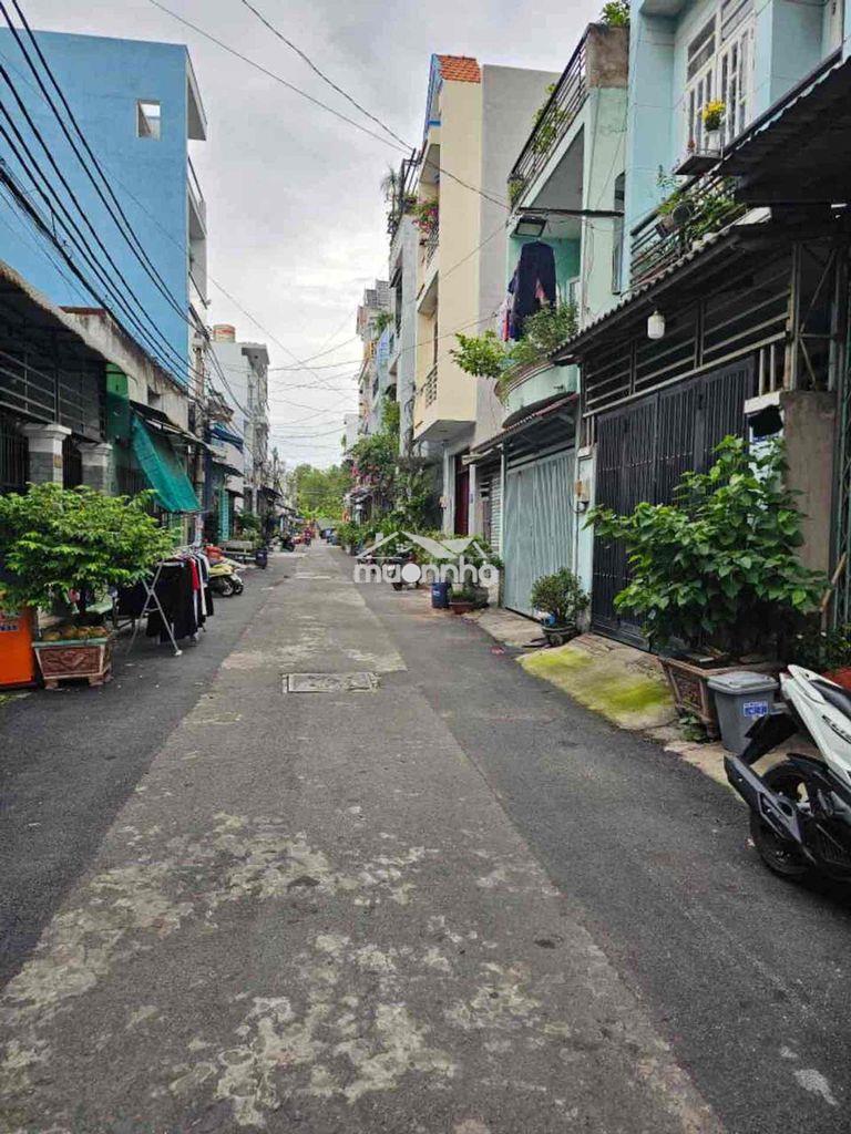 Chủ gấp bán hạ 500 tr  siêu phẩm - nhỉnh 3 toi dt 56m2 - 2tầng - 4pn,3 - 2