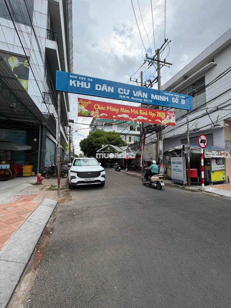 Biệt thự 600m2 kdc số 9 30/4 - 2