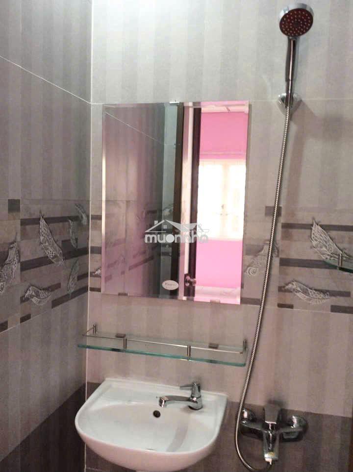 Còn 1 phòng cho nữ thuê. cửa sổ, toilet riêng, máy lạnh, 3,5tr tại q5 - 2