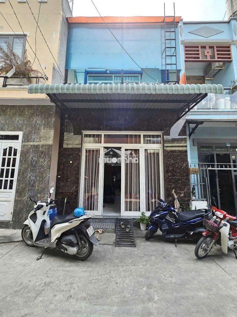 Nhà phố phường đông hòa tp dĩ an 