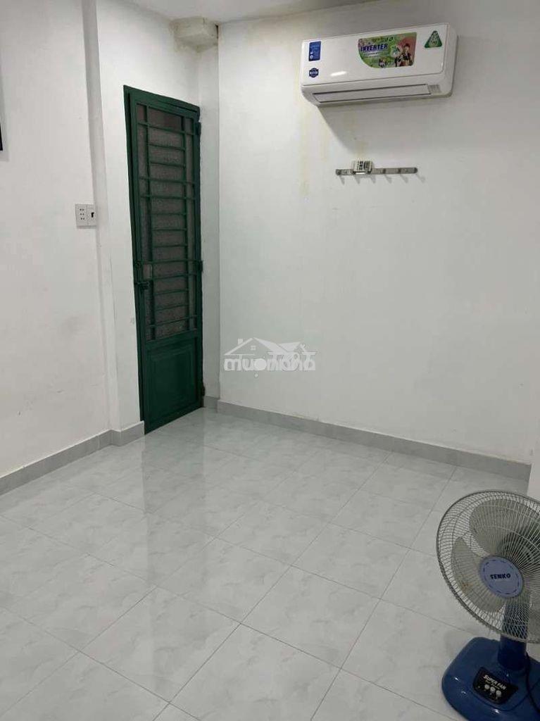 1 căn ***, nhà đẹp chỉ 1ty.x ngay tt q10 - 4