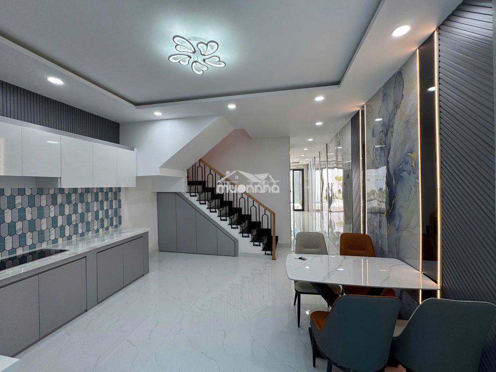 Nhà 1 trệt 1 lầu 100m2 mới 99% hẻm vf3- 3 pn full nội thất cao cấp - 3