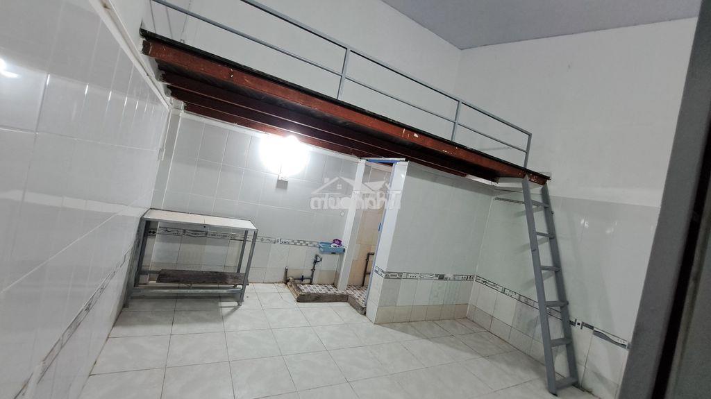 Cho thuê phòng có gác lửng - 2