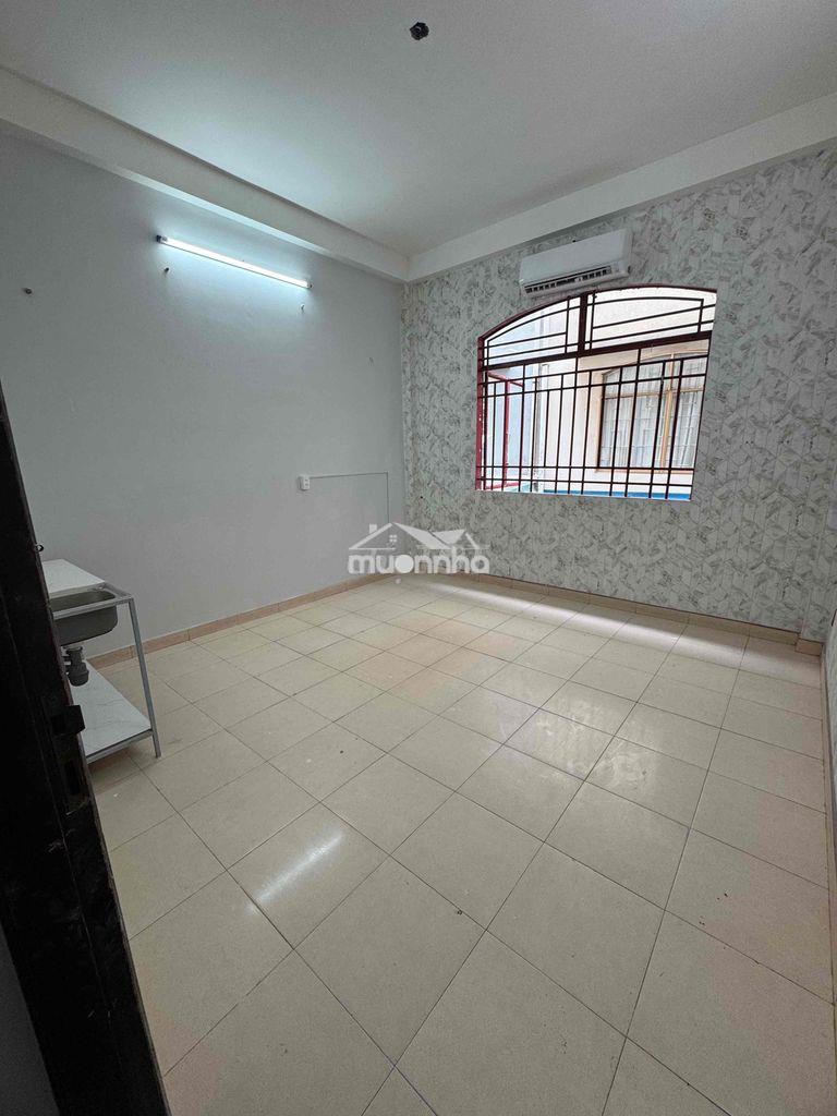 Cho thuê phòng máy lạnh quận 8