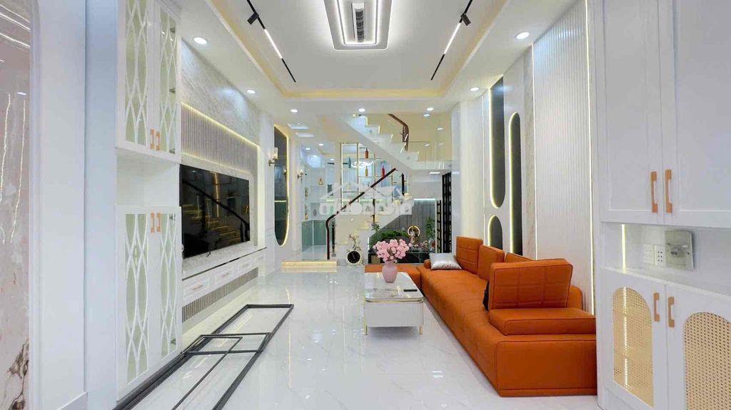 Nhà phố hiện đại đường thông 6m 67 đào tông nguyên - khu dân trí cao - 3