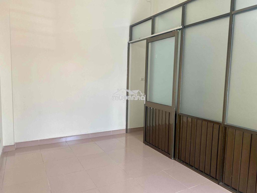Cho nữ thuê phòng ban công thoáng mát - 3