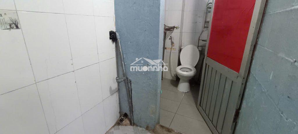 Nhà 1 trệt 1 lầu hẻm xe hơi đường phú mỹ (gần quận 1) - 4
