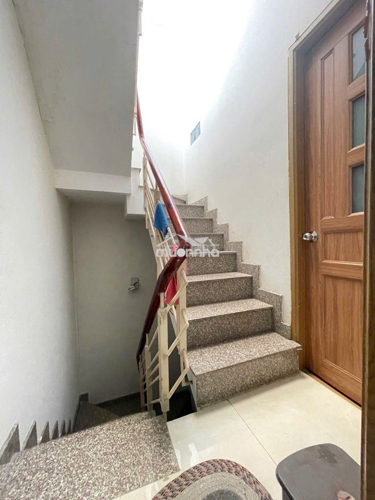Nhà 4 tầng q10, dt 4,4x7,8m chỉ 5,1 tỷ (tl) - 2