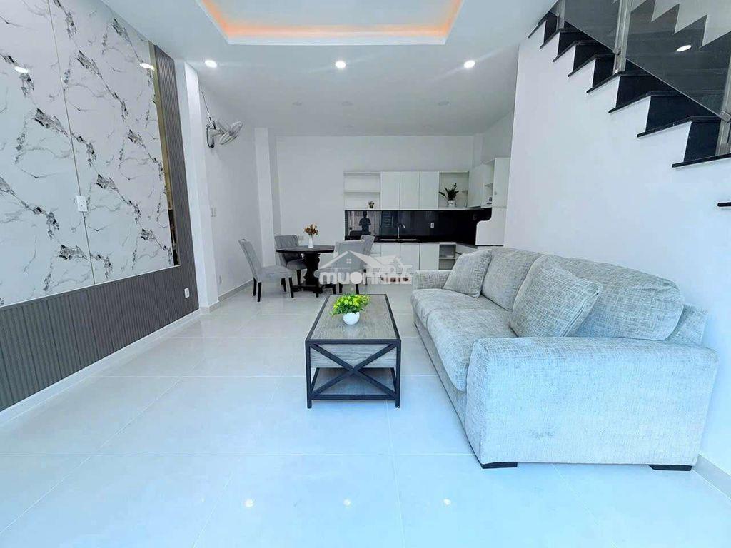 Nhà phố 2 phòng ngủ, kiến trúc hiện đại, vị trí vàng gần sân bay - 2