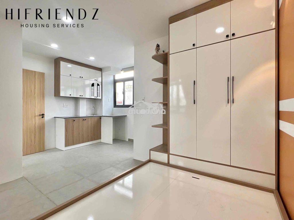 Ufm không thể bỏ qua, đi học chỉ cần đi bộ 5p - 3