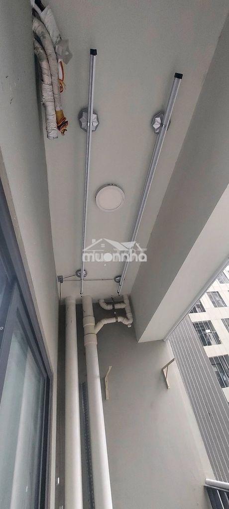 Cho thuê căn hộ 2 phòng quận11 cc 312 lạc long quân, 8.5 triệu ở liền