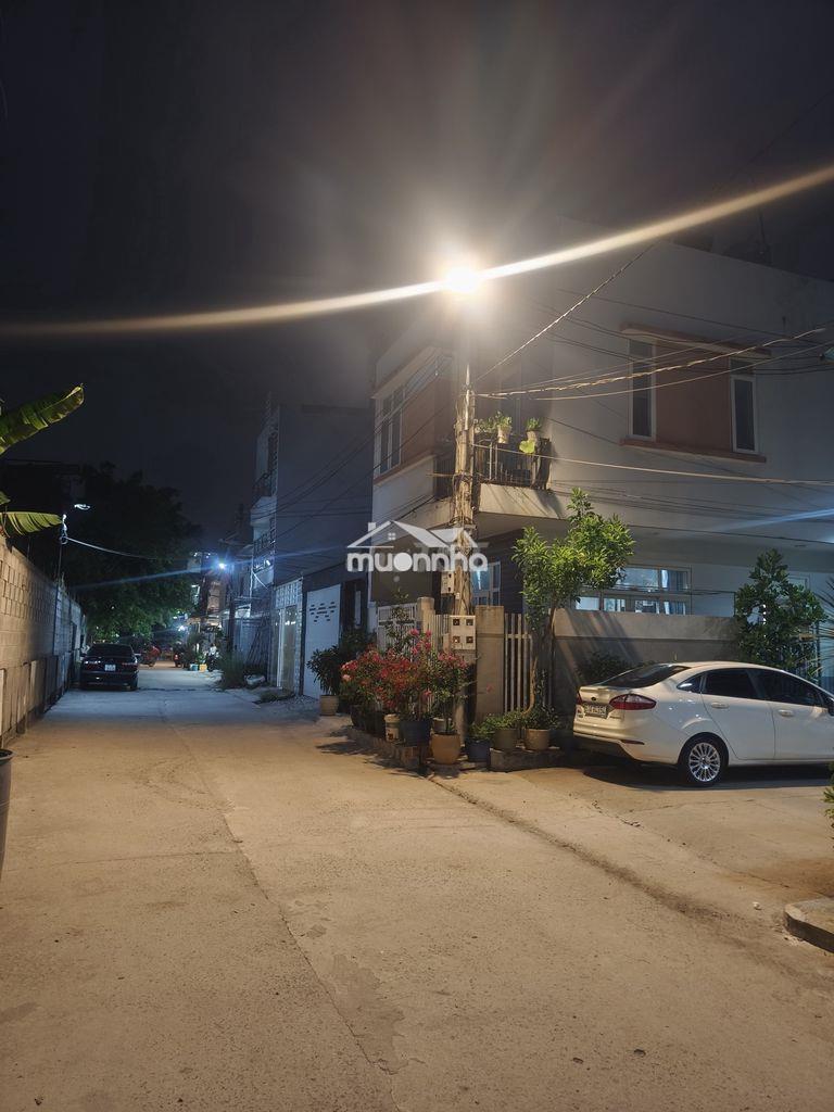 Nhà gần chợ lái thiêu đường ô tô tránh nhau - 2