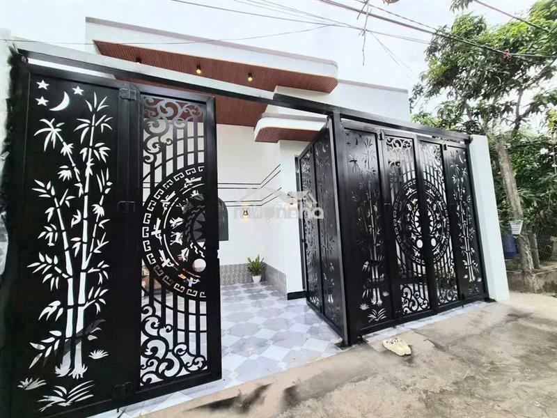 Nhà cấp 4 sân vườn 8mx18m mới hoàn thiện-3pn- gần kdc bửu long