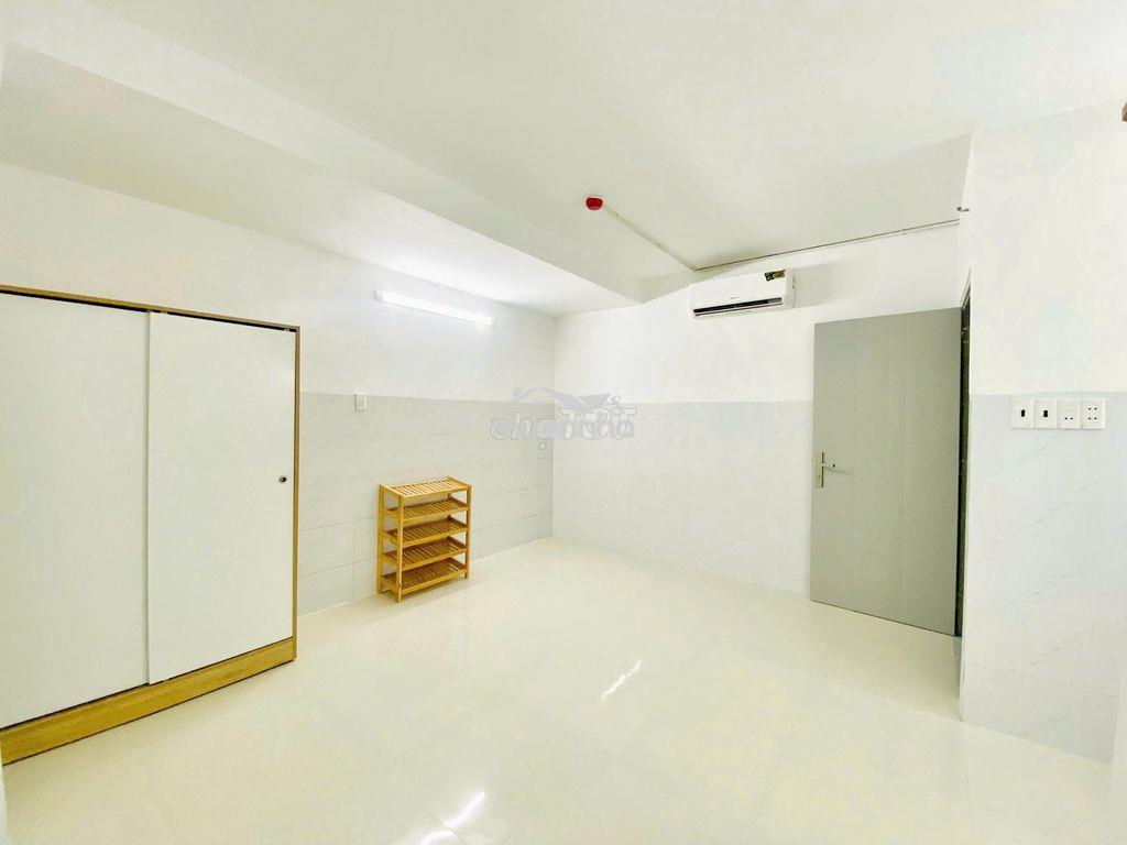 Cho thuê phòng chdv liên khu 4-5 - có máy lạnh - giá 28tr/tháng - 3