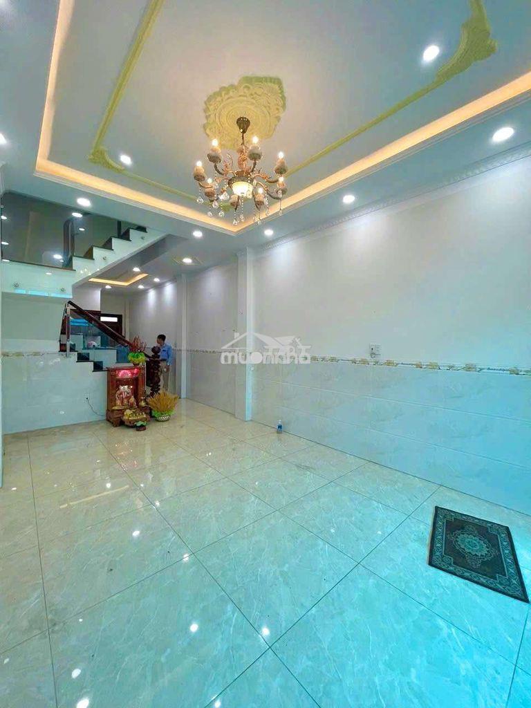Nhà 2 lầu sân xe hơi gần đường trần hưng đạo - 4