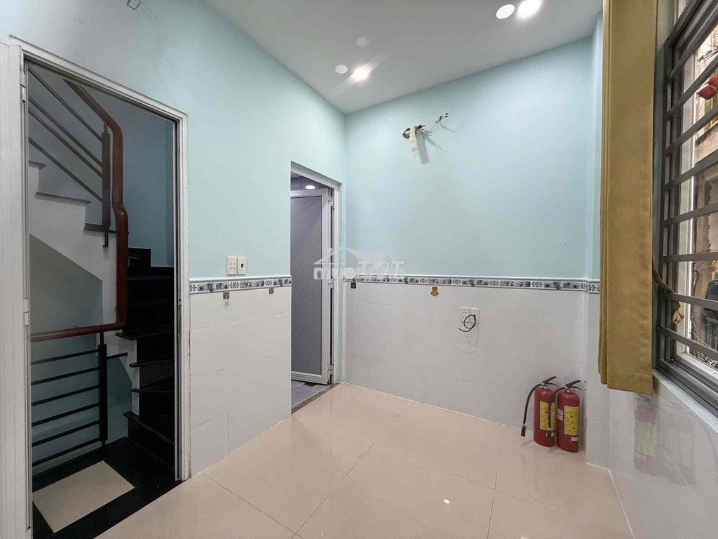 Cho thuê nhà nguyên căn đường tô hiến thành p15 quận 10 - 4
