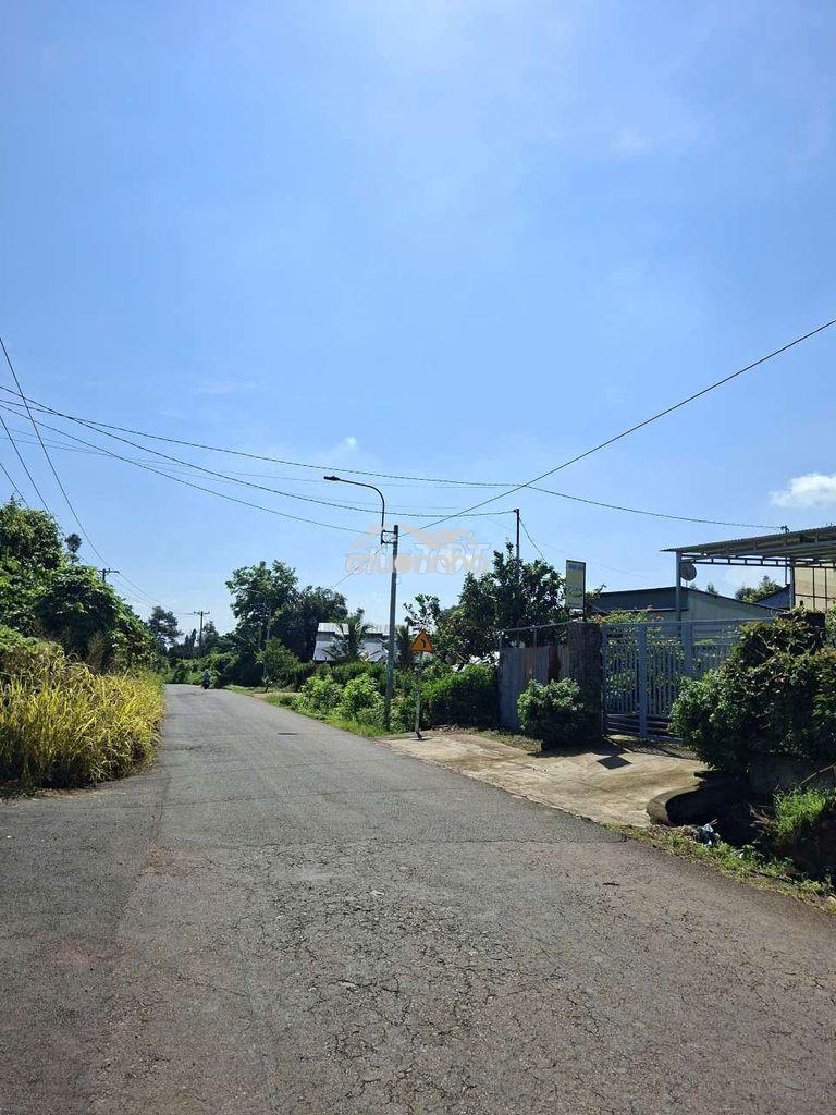 Trung tâm bình lộc - long khánh , gần kcn lớn , chợ , trường