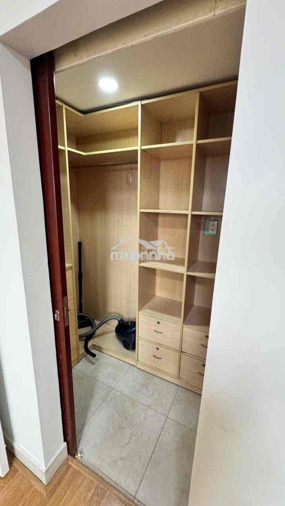Cần cho thuê căn hộ hùng vương plaza p12. q5 - 2