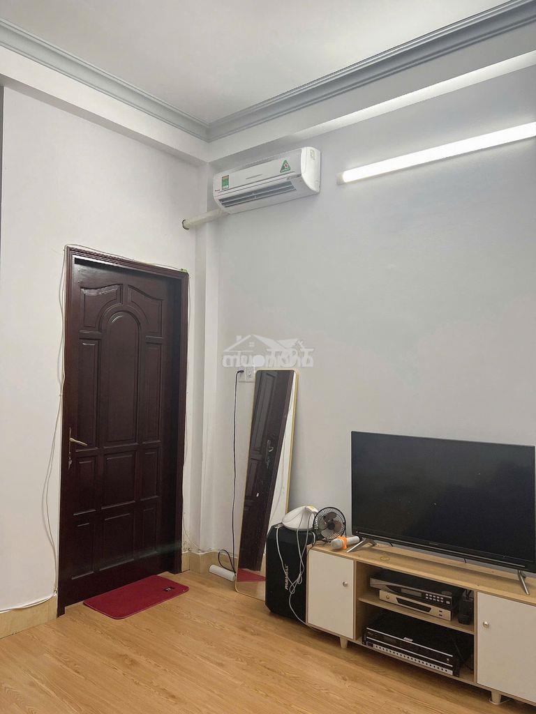 Cho thuê nhà 3 lầu 4 pn đường bình lợi, p13, bình thạnh. giá 21tr/th - 2