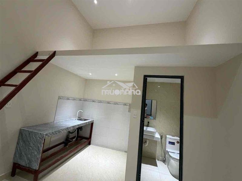 Nhà thuê sạch đẹp bà điểm (4x6) gác lửng