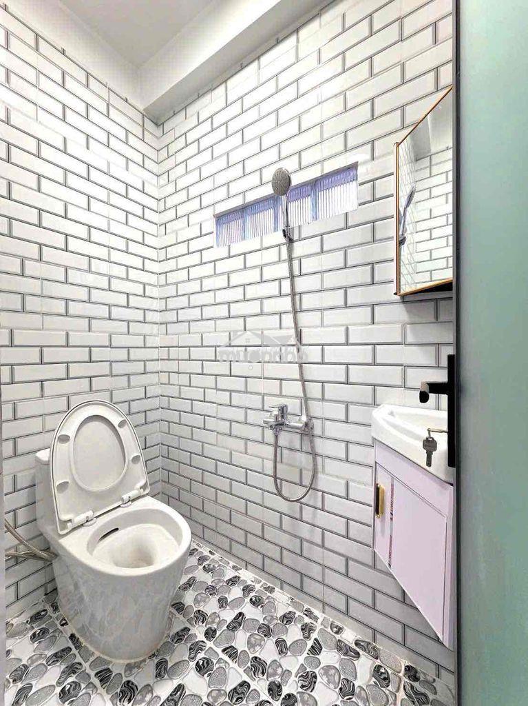 Cho thuê 9 triệu hẻm xe hơi 3 tầng 4 pn - 3