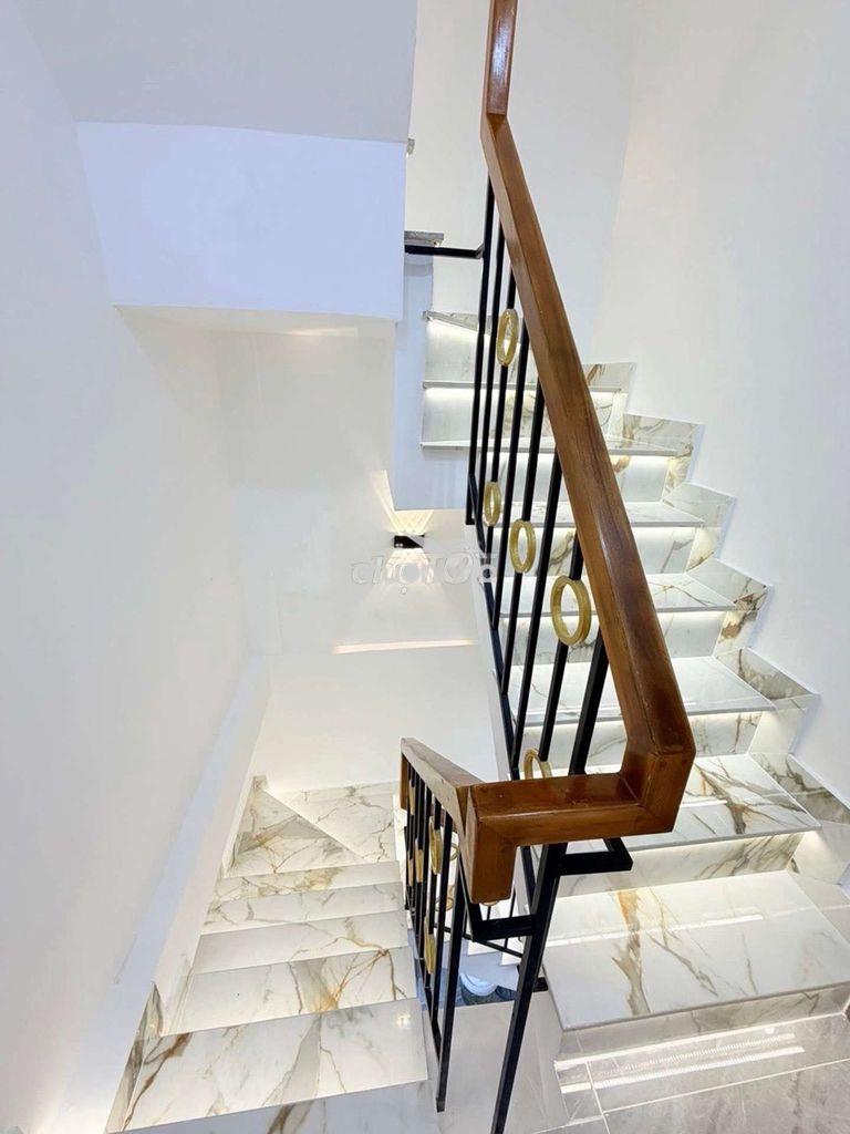 🏠 Nhà sát mt hoàng diệu- dtsd 69m - shr- chỉ 5.59 tỷ - 4