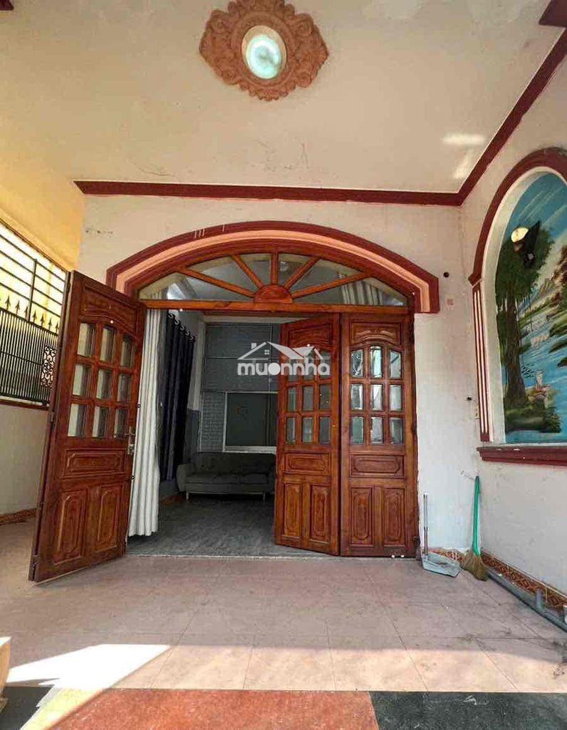 Nhà 30m2 có gác lửng sân để xe riêng gần phạm văn đồng 4,5tr - 3