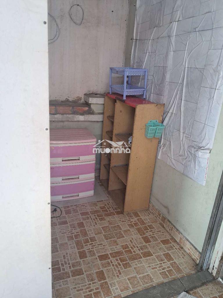 Em có phòng trọ cho 1 người ở tại hẻm số 10/25 âu dương lân - 3