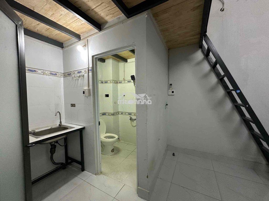 Phòng có gác gần ngã tư phú nhuận - 3