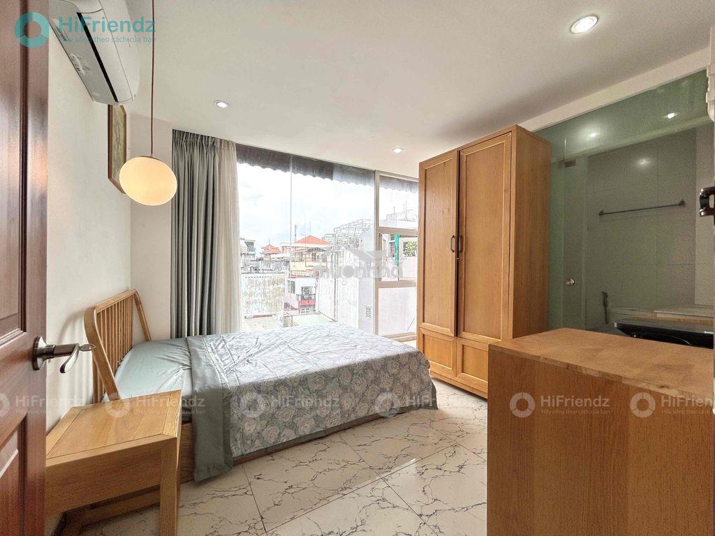 Studio cửa sổ trời đầy đủ nội thất - 2