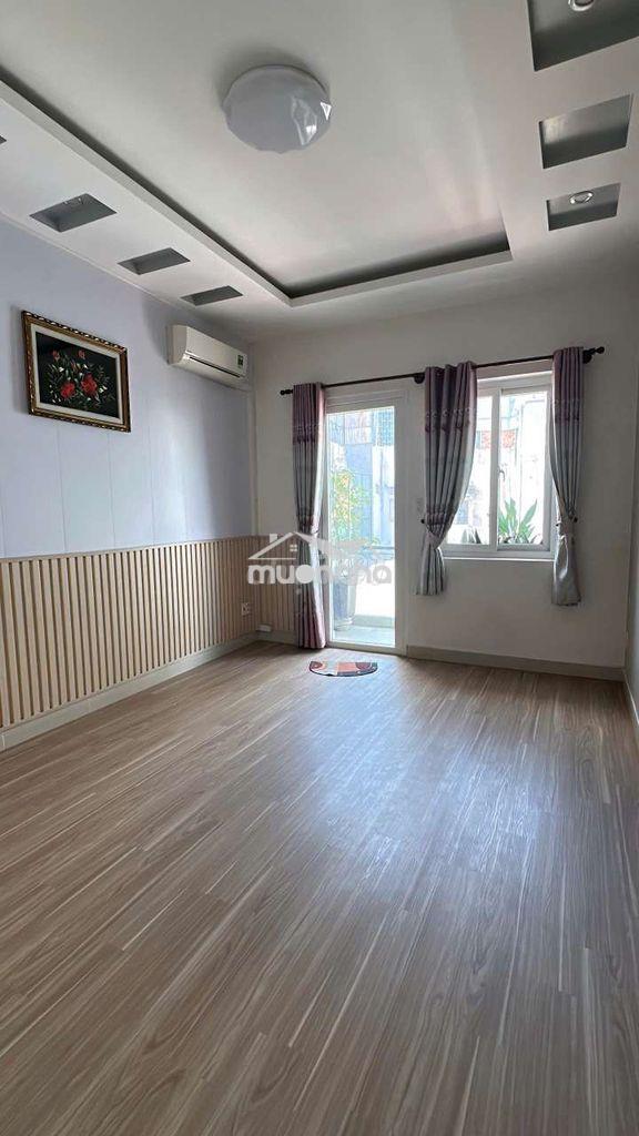 Nhà nc mới đẹp 3 lầu st 5pn 5vs trươngg chinh p11 tân bình