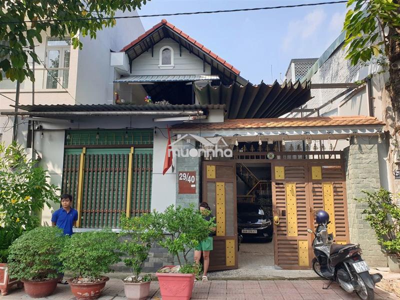Bán gấp nhà vườn 8x20, đường 10m thông, gần chợ bà điểm