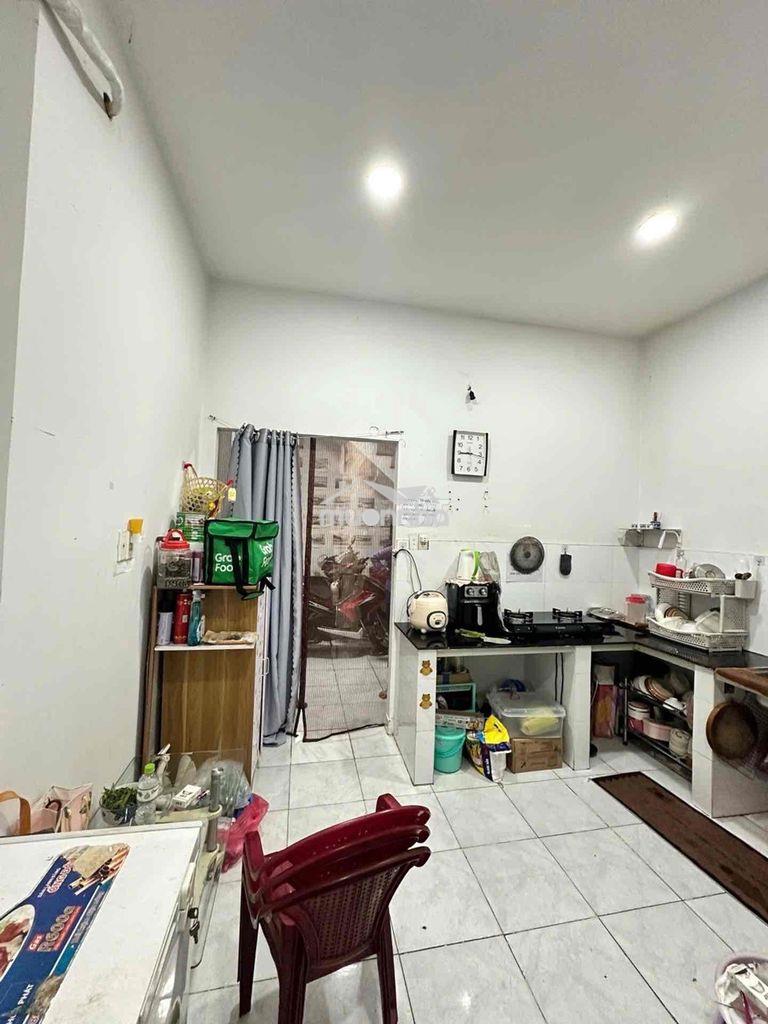 Nhà trần huy liệu 1/  đối diện bệnh viện an sinh sát  60m2 2tầng btct - 3