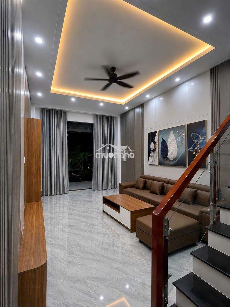 Bán nhà trệt, lầu, 3 phòng ngủ - 3