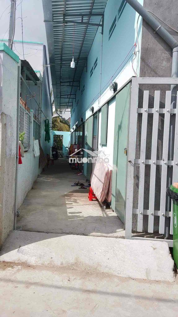 Phòng trọ 18m2 phường phú hữu q9