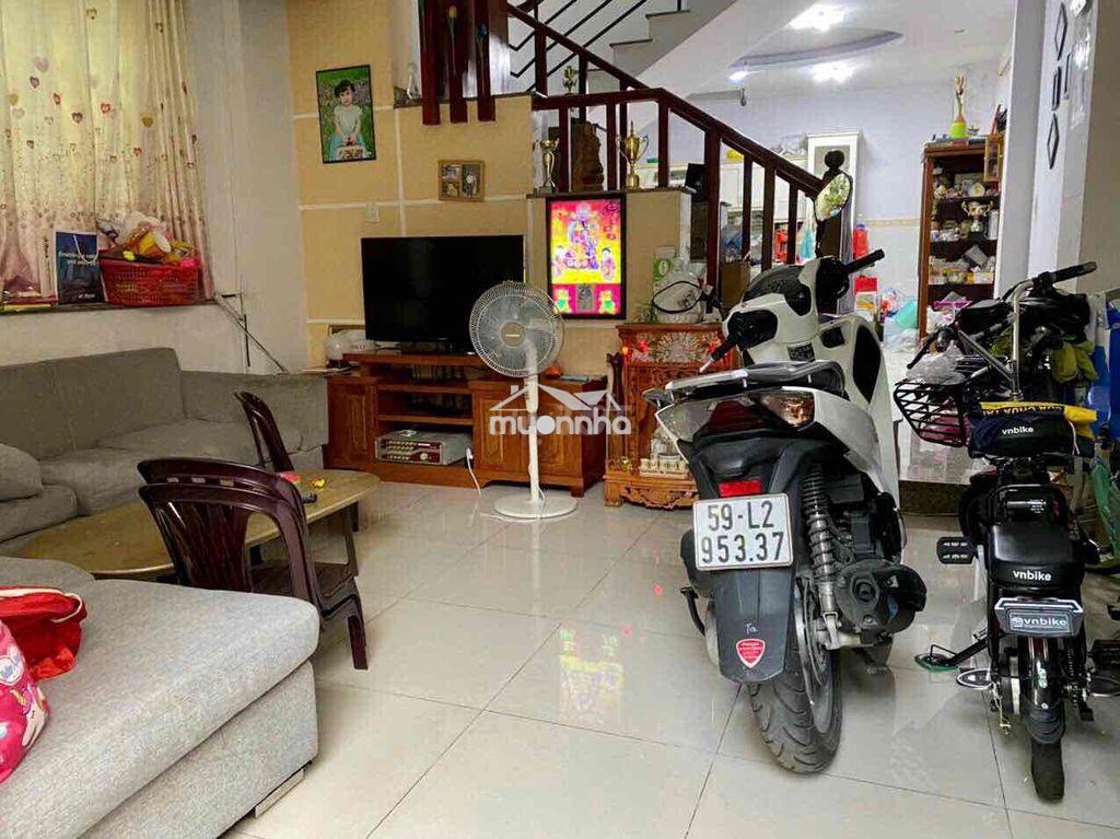 Nhà hẽm xe hơi 6m: đuờng hoàng hoa thám 4,8m x 14m trệt 2lầu s.thuợng - 2
