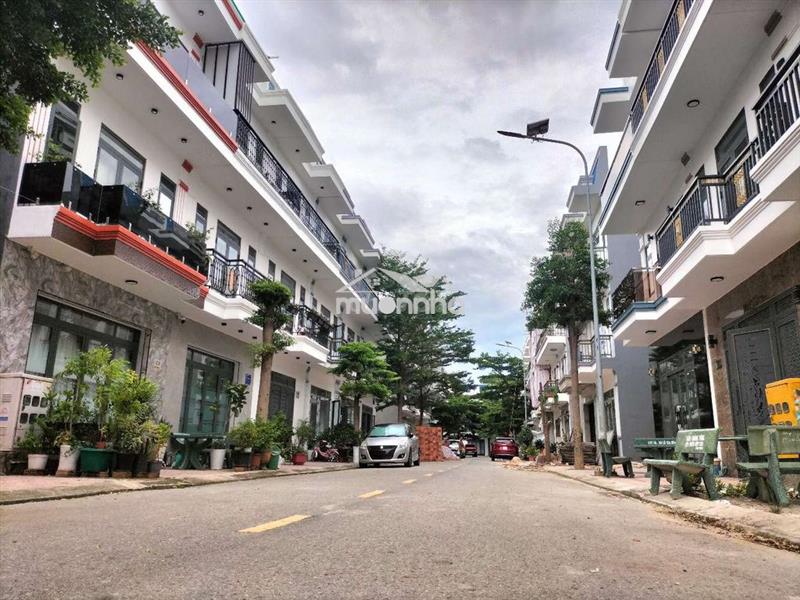 🆘🆘 Loaloa ko thể gồng nổi nữa giảm sốc 550t. giá còn có 4,05ty thôi ạ