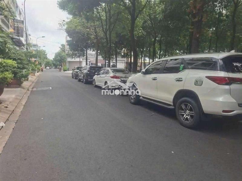 Biệt thự 7x18m kdc hiệp thành city đúc 4 tầng đối diện công viên