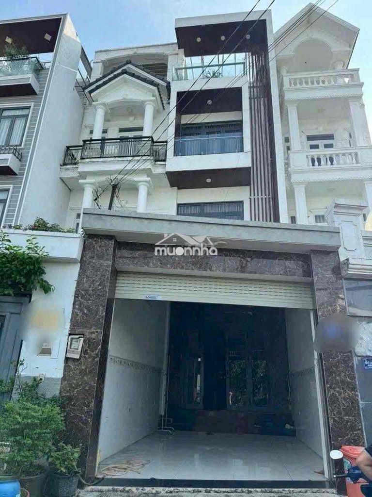 Nhà 4 lầu hẻm xe tải đường 182 - lã xuân oai - full nội thất - quận 9