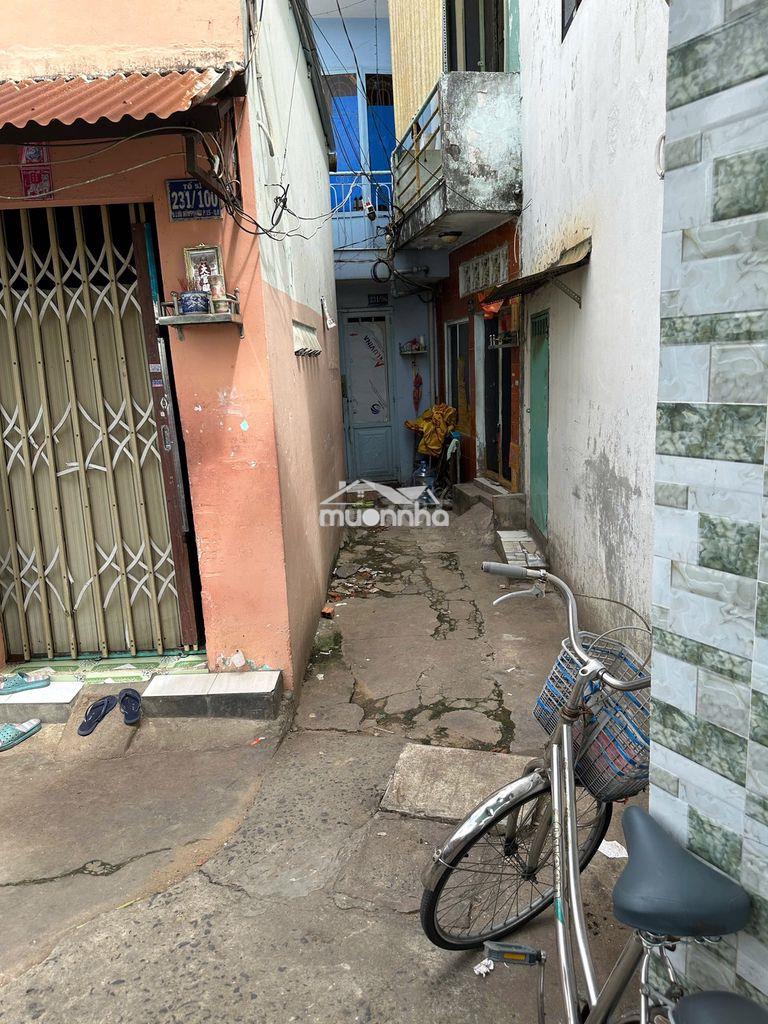 Nhà cần bán gấp.
