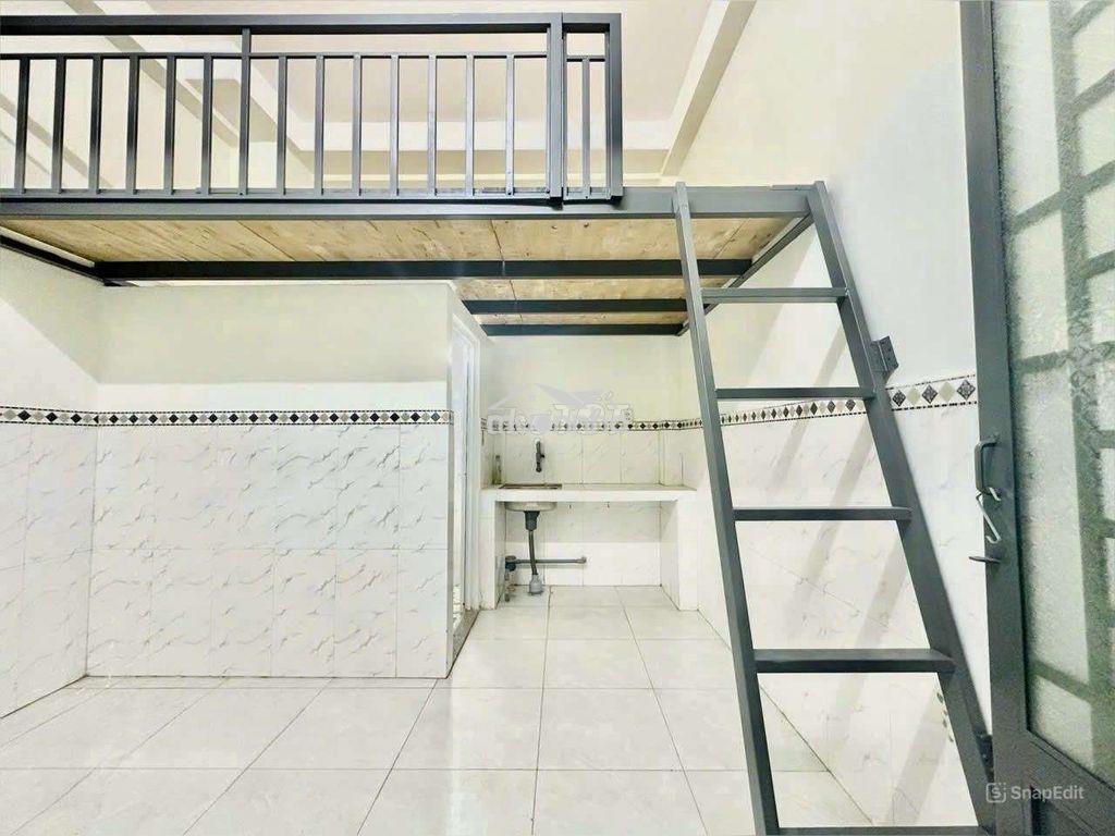 Phòng gác - cửa sổ -  gần etown cộng hòa, tân bình - 2