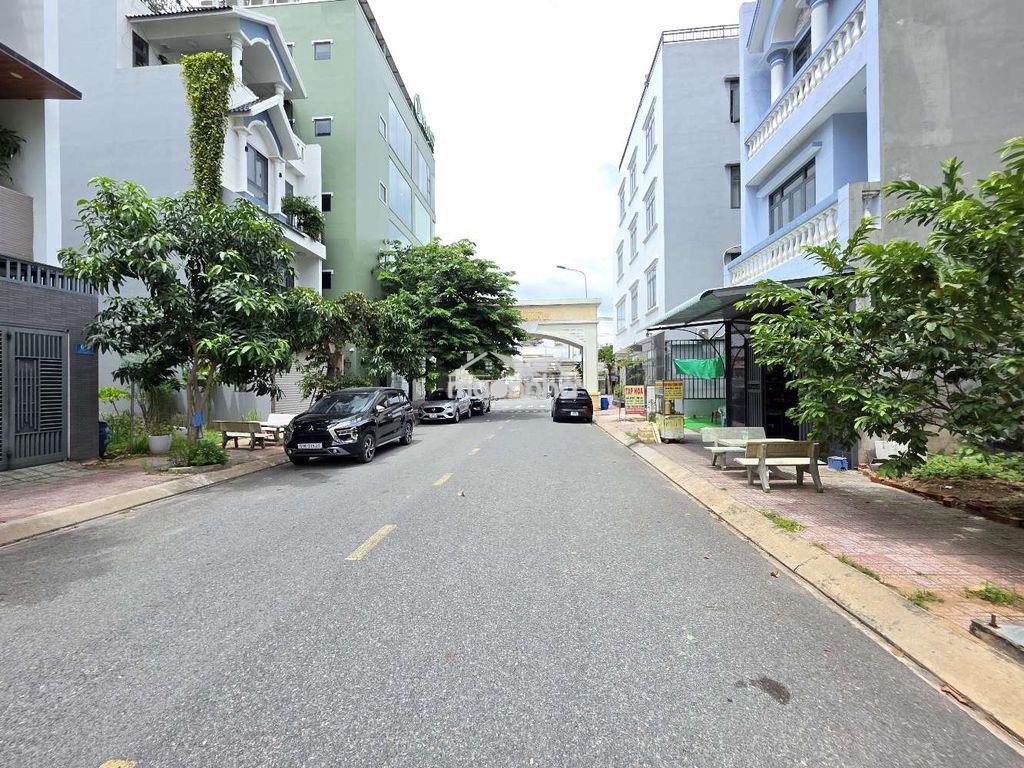 Đất đẹp trục chính ngay cổng kdc phú hồng thịnh 9, phường đông hòa  - 2