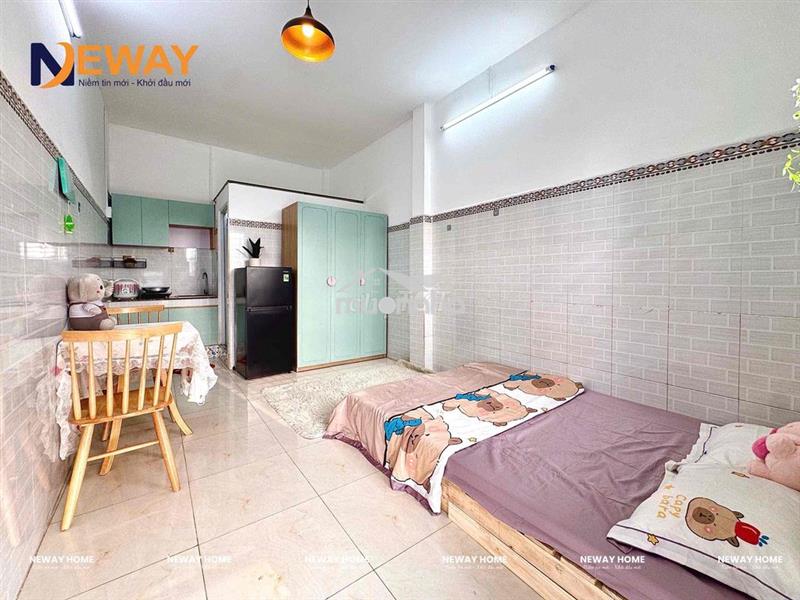 Studio ban công full nội thất mới xây ngay lạc long quân-khu đầm sen
