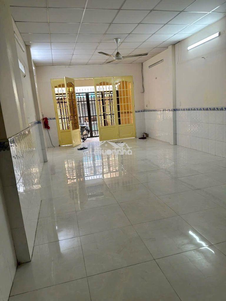 Cho thuê nhà hẻm 50 gò dầu . dt 4,5 x 20 m đúc 1 lầu vị trí cực đẹp - 2