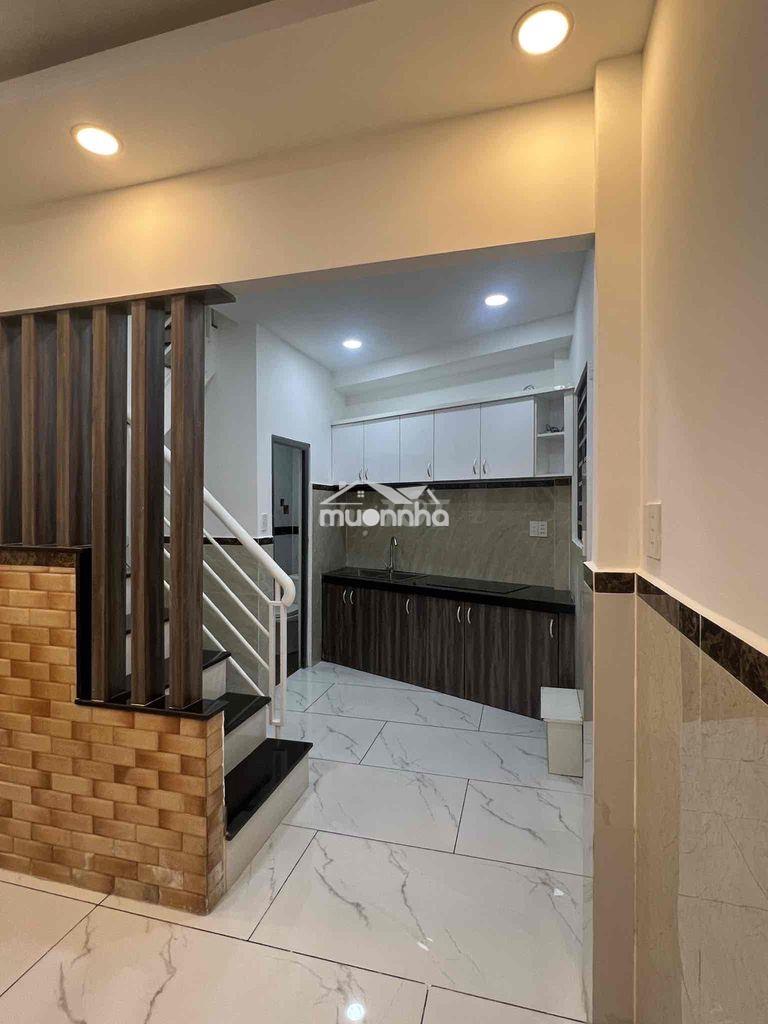 Nhà nhỏ xinh vị trí trung tâm - 3