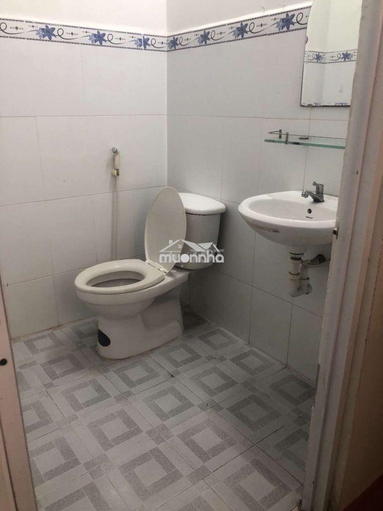 Chính chủ cho thuê phòng đường cách mạng tháng tám , phường hoà hưng