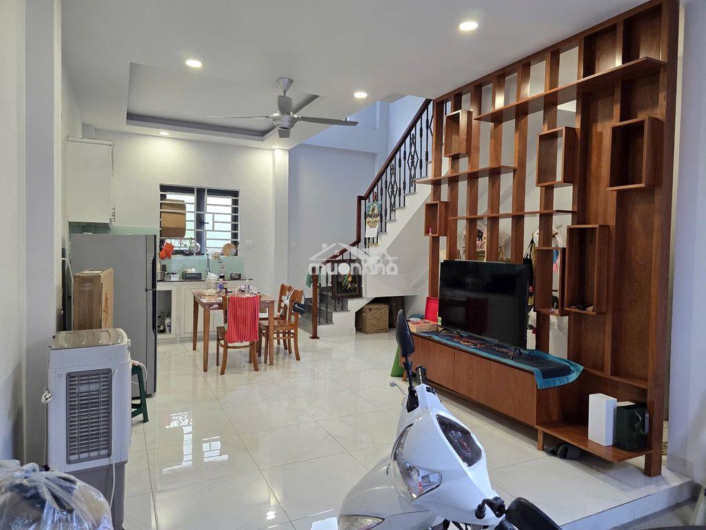 Chính chủ bán nhà mới đẹp, hẻm an ninh, yên tĩnh - 3