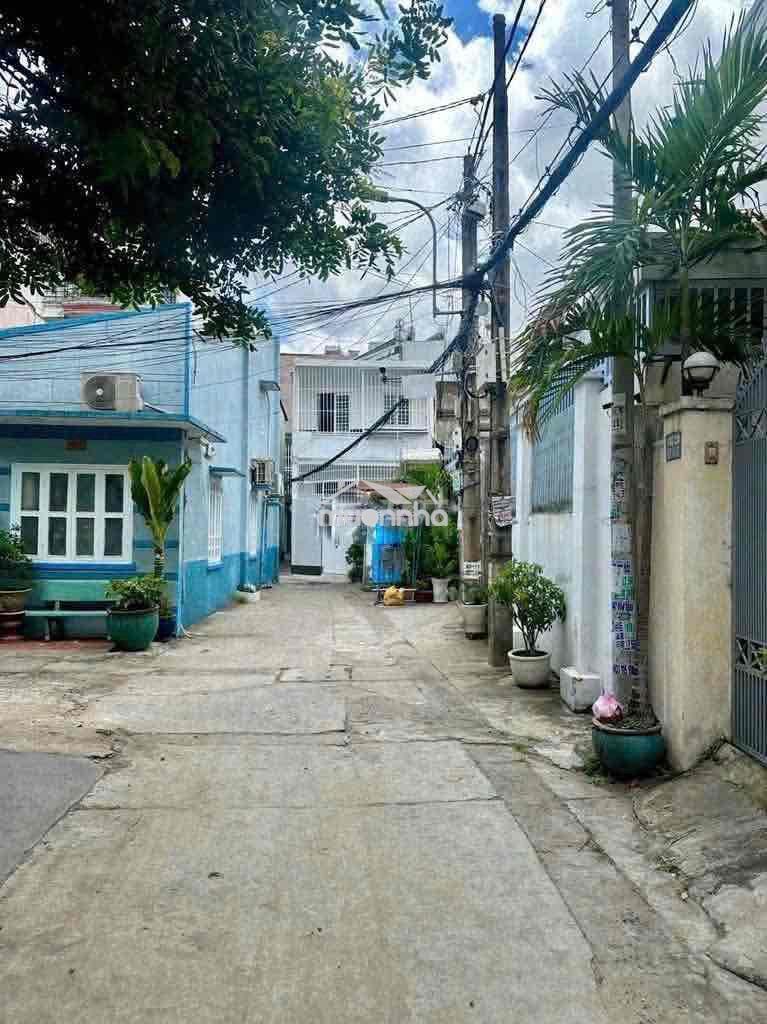 Nguyên căn hẻm lớn hoàng hoa thám phường 6 bt 2 lầu chỉ 13.5 triệu - 4